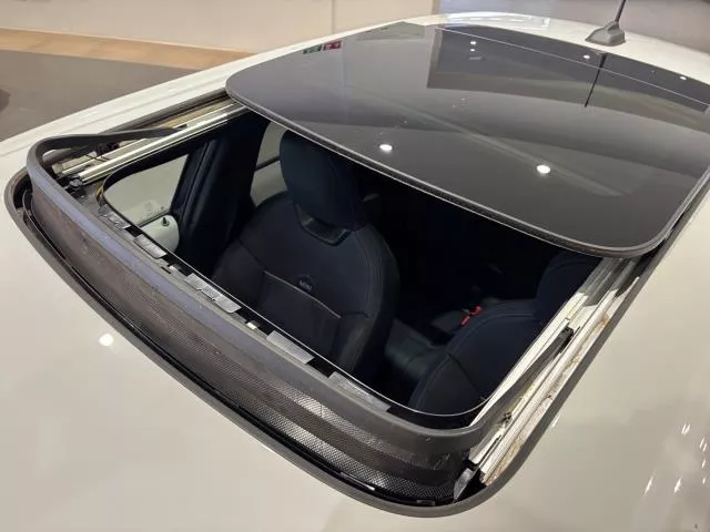 MINI 5 Puertas Cooper C 115 kW (156 CV) de segunda mano