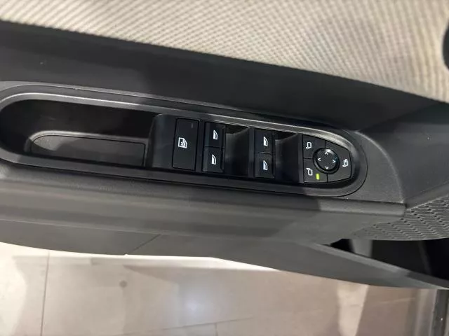 MINI 5 Puertas Cooper C 115 kW (156 CV) de segunda mano