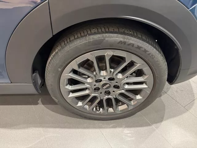 MINI 5 Puertas Cooper C 115 kW (156 CV) de segunda mano