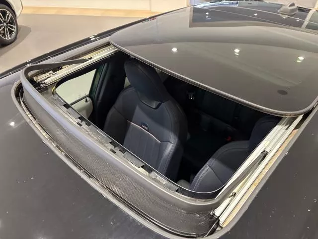 MINI 5 Puertas Cooper C 115 kW (156 CV) de segunda mano