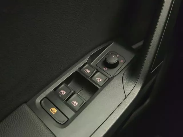 SEAT Arona 1.0 TSI S&S Xperience XM DSG 85 kW (115 CV) de segunda mano