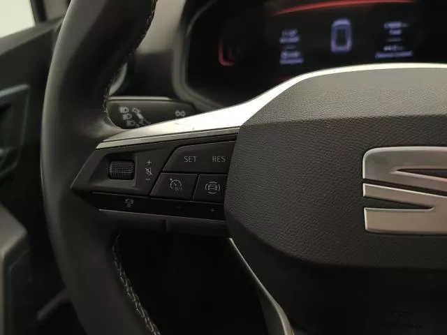 SEAT Arona 1.0 TSI S&S Xperience XM DSG 85 kW (115 CV) de segunda mano