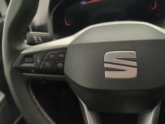 SEAT Arona 1.0 TSI S&S Xperience XM DSG 85 kW (115 CV) de segunda mano