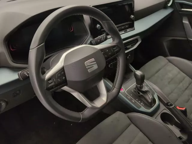SEAT Arona 1.0 TSI S&S Xperience XM DSG 85 kW (115 CV) de segunda mano