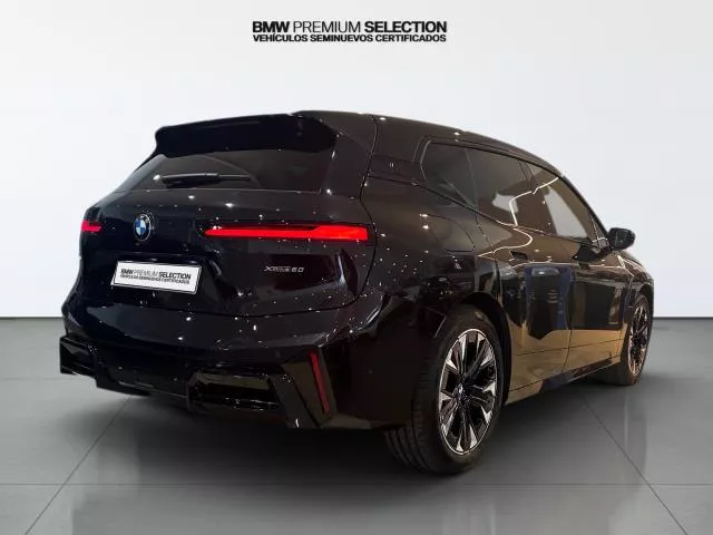 BMW iX xDrive60 400 kW (544 CV) de segunda mano