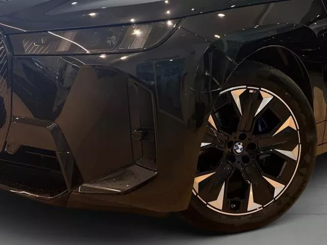 BMW iX xDrive60 400 kW (544 CV) de segunda mano