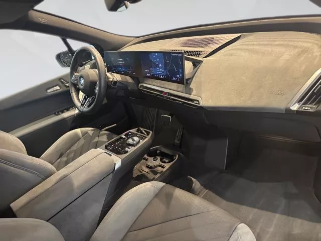 BMW iX xDrive60 400 kW (544 CV) de segunda mano