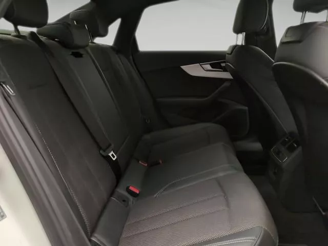 Audi A4 S line 35 TDI 120 kW (163 CV) S tronic de segunda mano