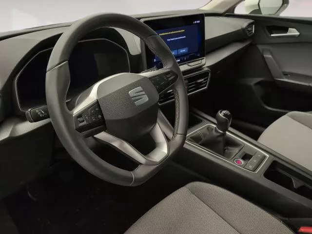 SEAT León 1.5 TSI S&S Style 25 Aniversario 85 kW (116 CV) de segunda mano