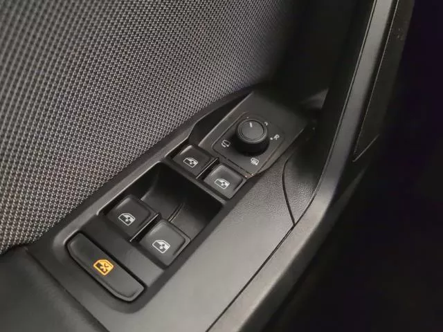 SEAT León 2.0 TDI S&S Style XL 85 kW (116 CV) de segunda mano