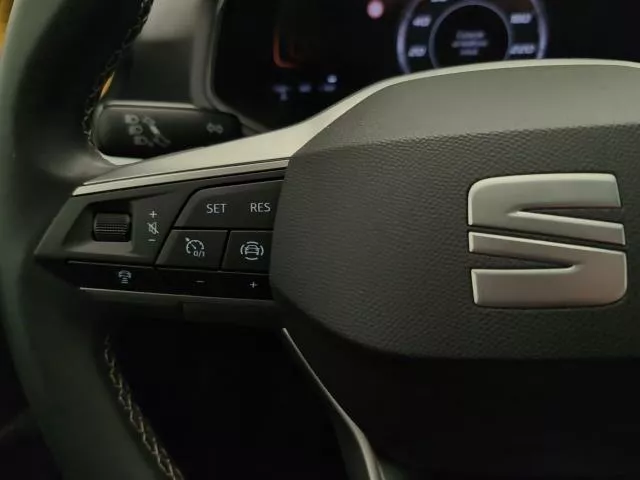 SEAT Arona 1.0 TSI Style Special Edition 85 kW (115 CV) de segunda mano