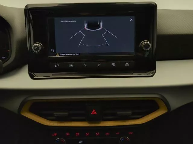 SEAT Arona 1.0 TSI Style Special Edition 85 kW (115 CV) de segunda mano