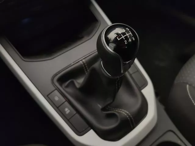 SEAT Arona 1.0 TSI Style Special Edition 85 kW (115 CV) de segunda mano