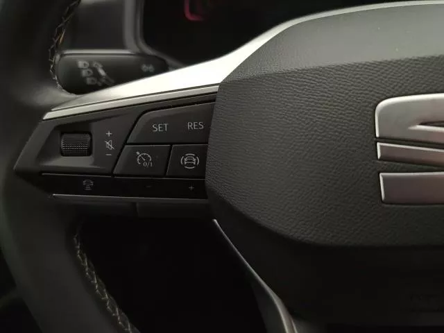 SEAT Arona 1.0 TSI Style Special Edition 85 kW (115 CV) de segunda mano