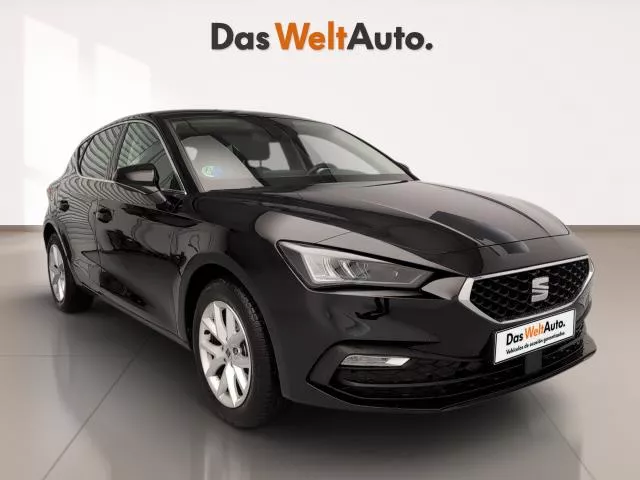 SEAT León 1.5 eTSI Style 25 Aniversario DSG 85 kW (116 CV) de segunda mano