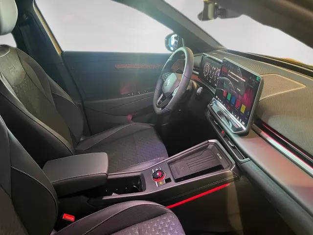 Volkswagen T-Roc R-Line 1.5 eTSI 110 kW (150 CV) DSG de segunda mano