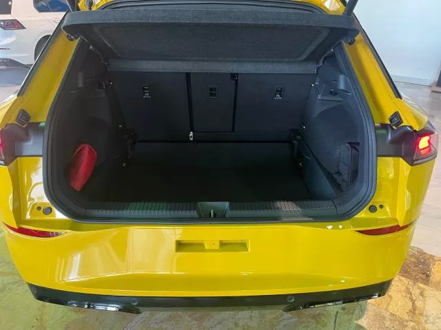 Volkswagen T-Roc R-Line 1.5 eTSI 110 kW (150 CV) DSG de segunda mano