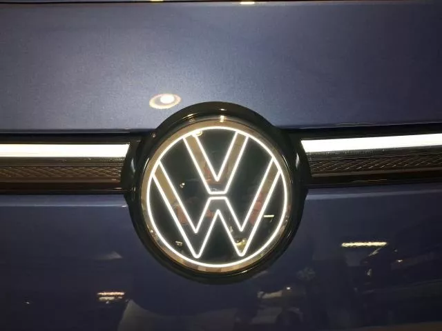 Volkswagen T-Roc R-Line 1.5 eTSI 110 kW (150 CV) DSG de segunda mano