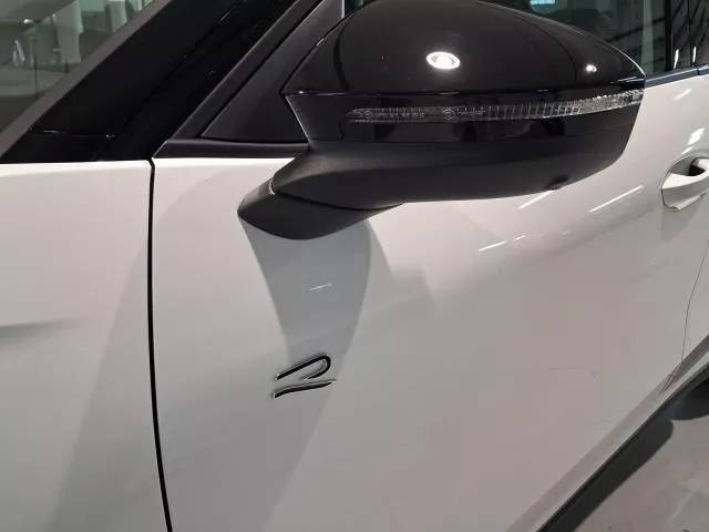 Volkswagen T-Roc R-Line 1.5 eTSI 110 kW (150 CV) DSG de segunda mano