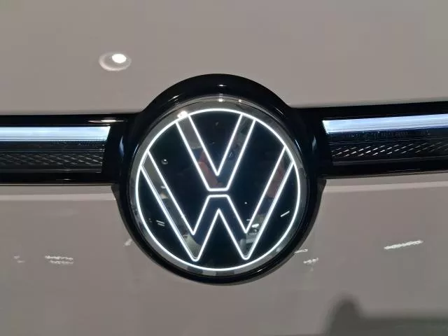 Volkswagen T-Roc R-Line 1.5 eTSI 110 kW (150 CV) DSG de segunda mano