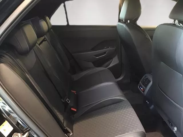 Volkswagen T-Roc R-Line 1.5 eTSI 110 kW (150 CV) DSG de segunda mano