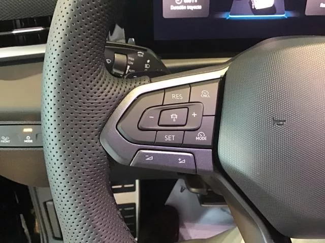 Volkswagen T-Roc R-Line 1.5 eTSI 110 kW (150 CV) DSG de segunda mano