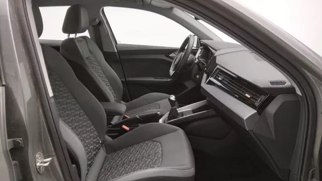 Audi A1 Adrenalin 25 TFSI 70 kW (95 CV) de segunda mano