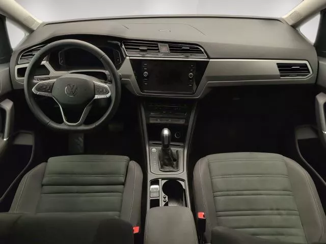 Volkswagen Touran «Más» 1.5 TSI 110 kW (150 CV) DSG de segunda mano