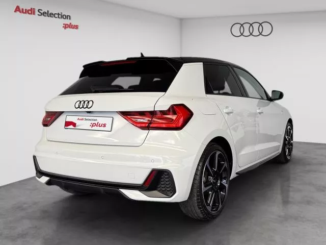 Audi A1 Adrenalin Black edition 30 TFSI 85 kW (116 CV) S tronic de segunda mano