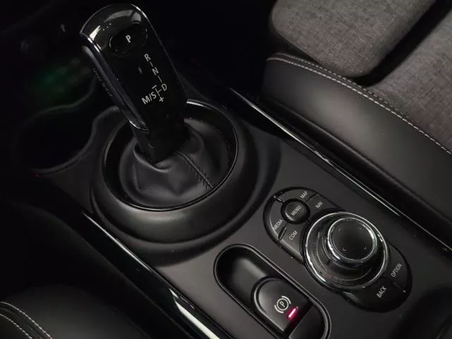 MINI Clubman Cooper D 110 kW (150 CV) de segunda mano