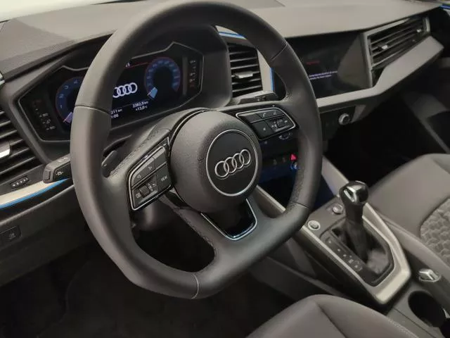 Audi A1 Adrenalin Black edition 30 TFSI 85 kW (116 CV) S tronic de segunda mano