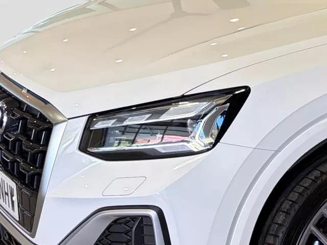 Audi Q2 Adrenalin Edition 30 TDI 85 kW (116 CV) de segunda mano