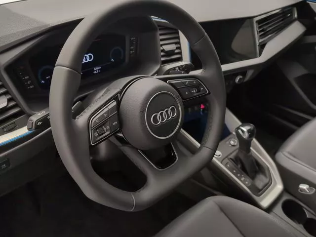 Audi A1 Adrenalin 30 TFSI 85 kW (116 CV) S tronic de segunda mano