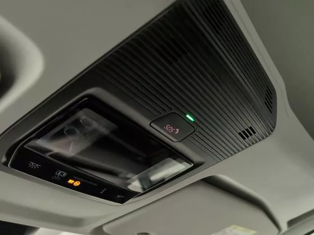 Volkswagen Caddy Maxi Origin 2.0 TDI 75 kW (102 CV) de segunda mano