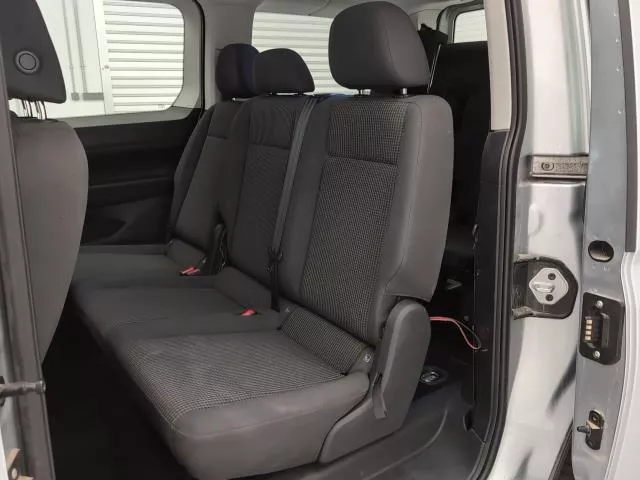 Volkswagen Caddy Maxi Origin 2.0 TDI 75 kW (102 CV) de segunda mano