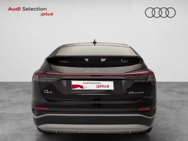 Audi Q4 Genuine edition 45 e-tron 82kWh 210 kW (286 CV) de segunda mano