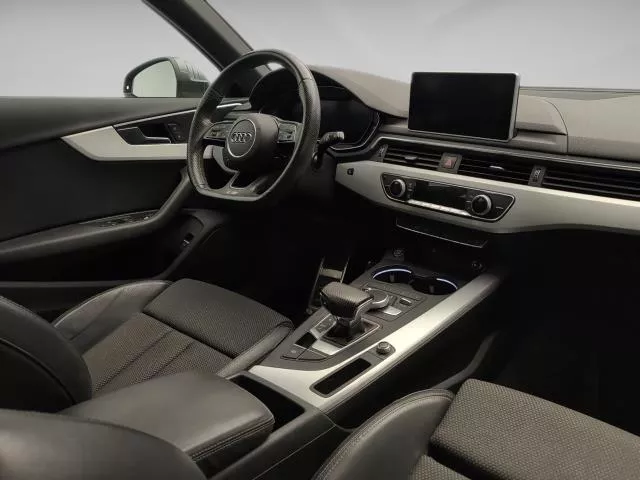 Audi A4 S line 35 TFSI 110 kW (150 CV) S tronic de segunda mano