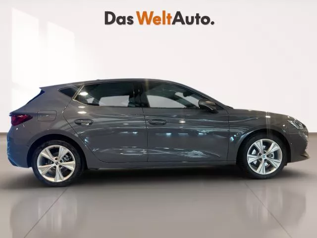 SEAT León 1.5 TSI S&S FR Special Edition 110 kW (150 CV) de segunda mano