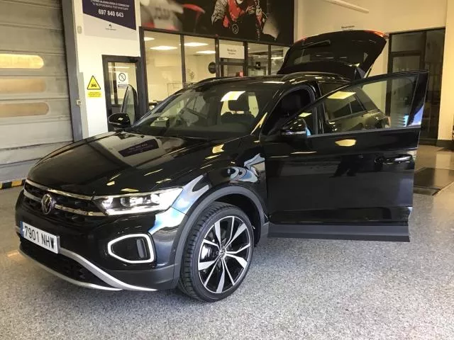 Volkswagen T-Roc Dark Line 1.0 TSI 85 kW (115 CV) de segunda mano