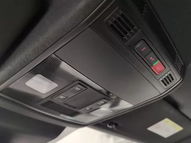 SEAT Arona 1.0 TSI FR Plus 81 kW (110 CV) de segunda mano