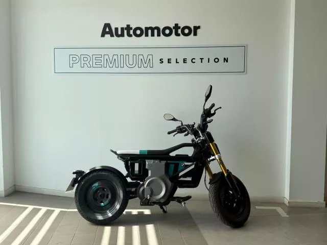 BMW CE 02 de segunda mano