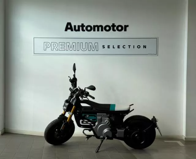 BMW CE 02 de segunda mano