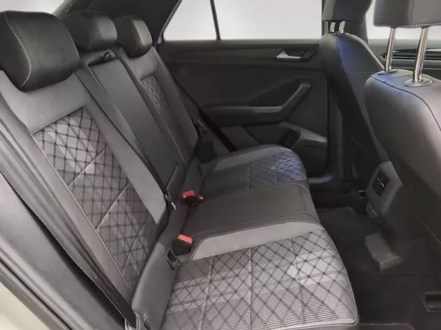 Volkswagen T-Roc R-Line 1.5 TSI 110 kW (150 CV) DSG de segunda mano