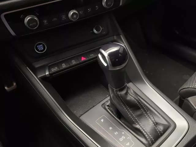 Audi Q3 S line 35 TDI 110 kW (150 CV) S tronic de segunda mano