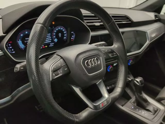 Audi Q3 S line 35 TDI 110 kW (150 CV) S tronic de segunda mano