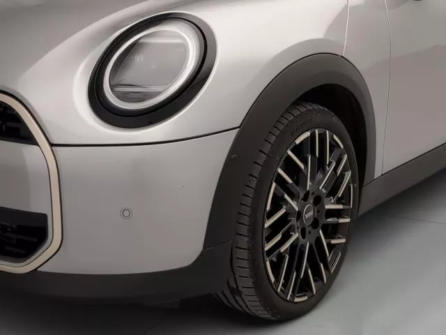 MINI Cabrio Cooper S 150 kW (204 CV) de segunda mano