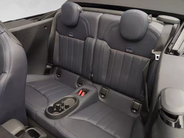 MINI Cabrio Cooper S 150 kW (204 CV) de segunda mano