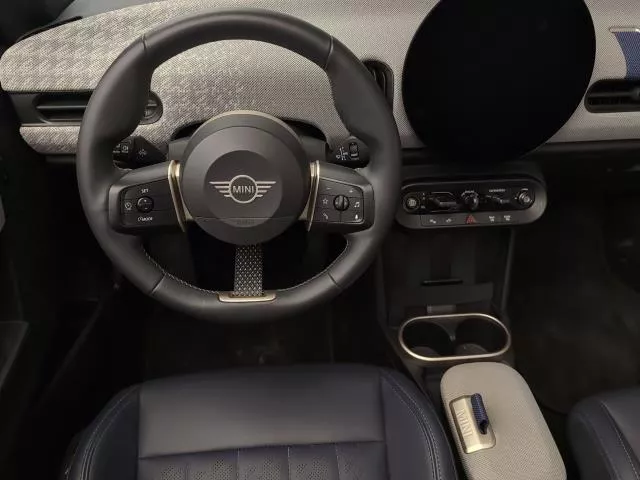 MINI Cabrio Cooper S 150 kW (204 CV) de segunda mano