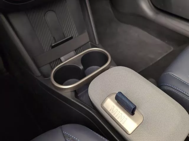 MINI Cabrio Cooper S 150 kW (204 CV) de segunda mano