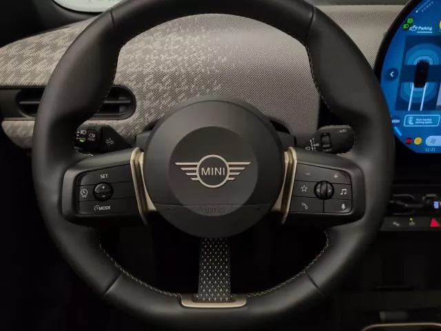 MINI Cabrio Cooper S 150 kW (204 CV) de segunda mano